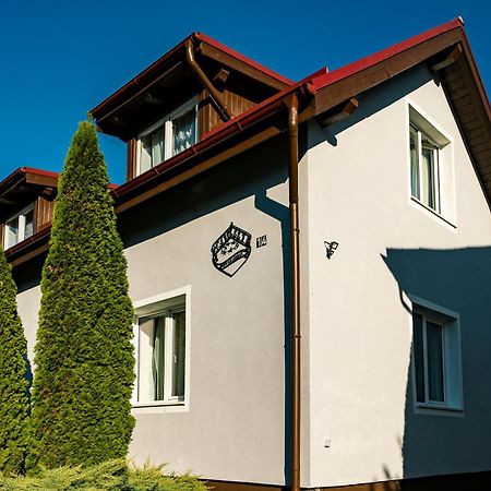 Pension Gallery Braşov Exteriör bild